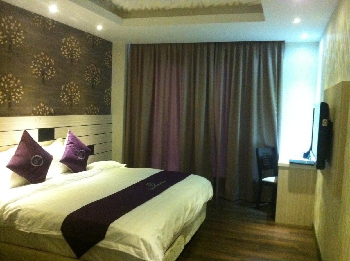 Venus Boutique Hotel 2*